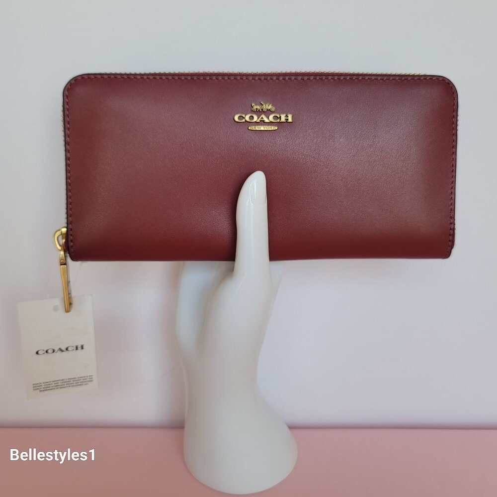 COACH Slim Accordion Smooth Calf Leather Zip-Around Wallet- Cherry color ⭐